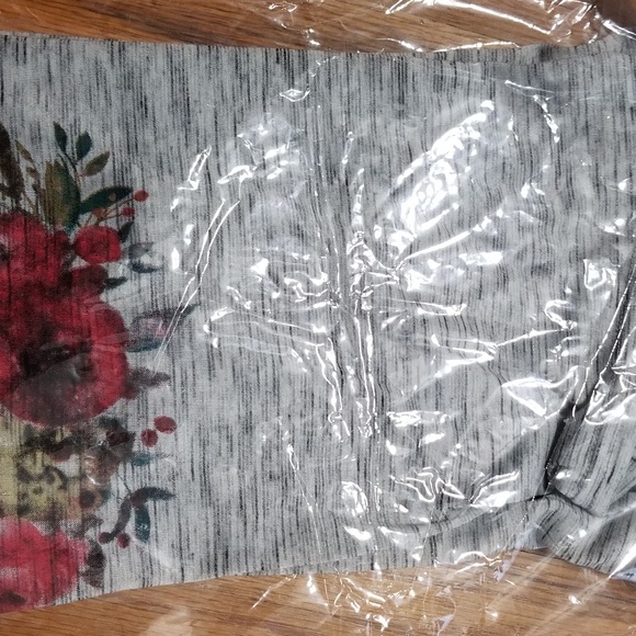 tshirt - Picture 5 of 5